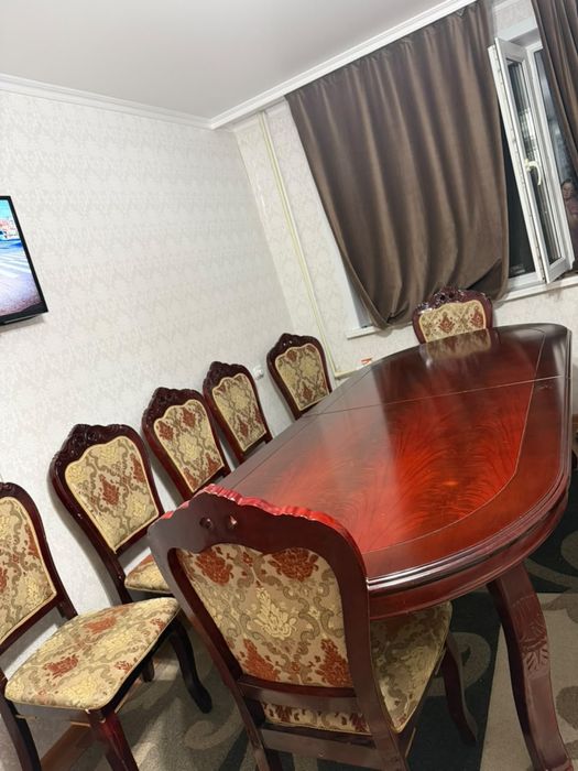 Продам стол со стульями
