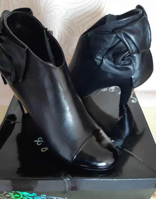 Зимние  сапоги , ботинки