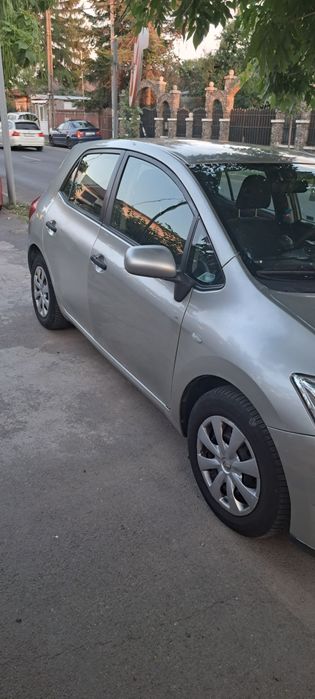 Toyota Auris 1.4 benzina