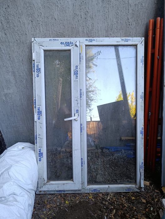 Продам пластиковое окно б/у