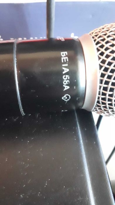 Радио микрофон Shure SLX4 Beta 58A