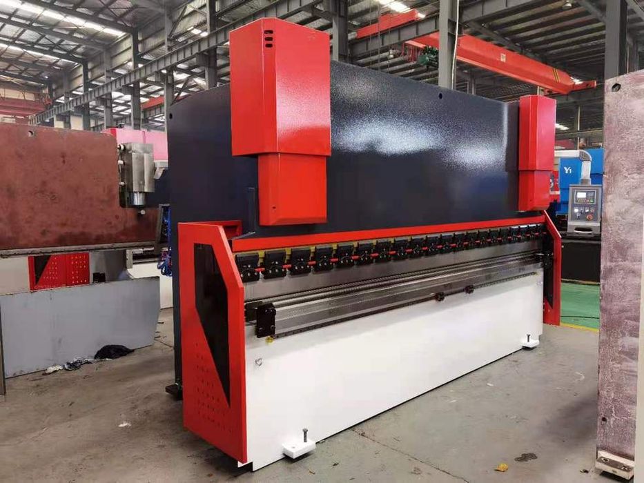 Листогибочный станок KMT KPB 1600