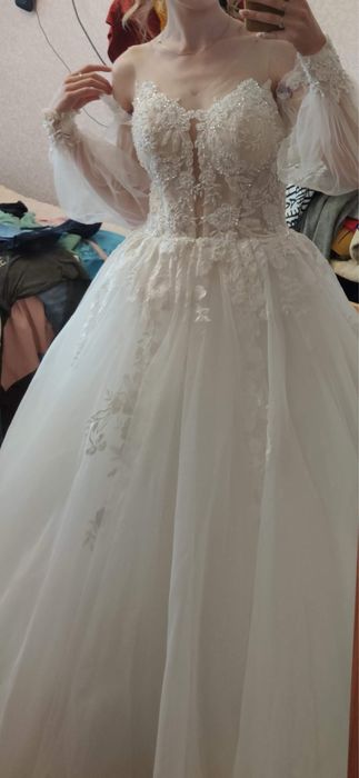 Свадебное платье