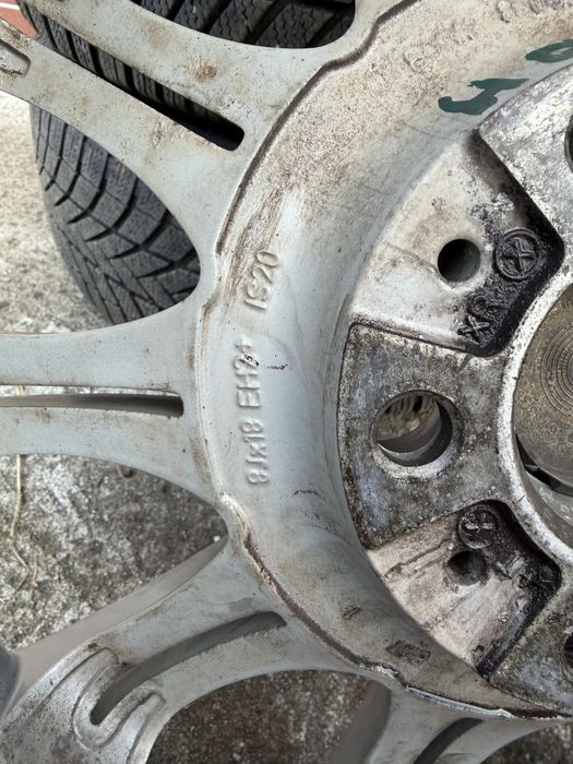 Jante BMW Style 135 + Bridgestone Blizzark LM005 245/45R18 NOi