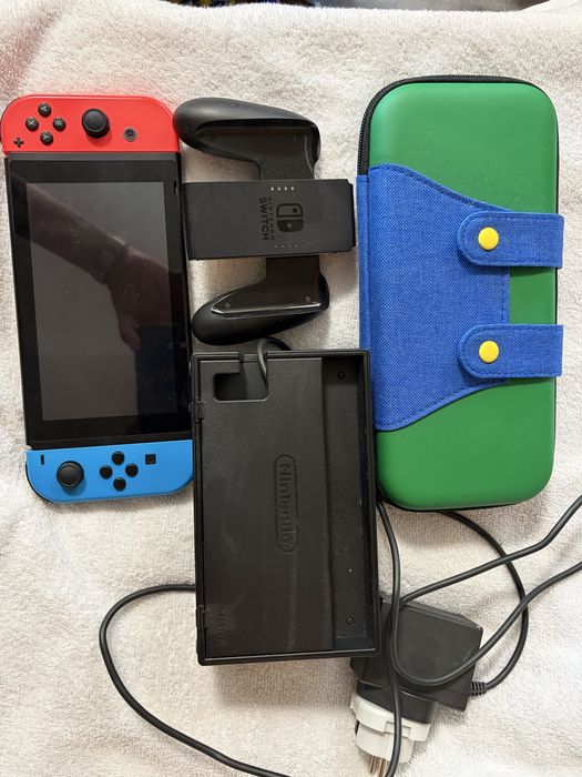 nintnedo-switch-128-gb-s-emunand-hekate- i-armosphere