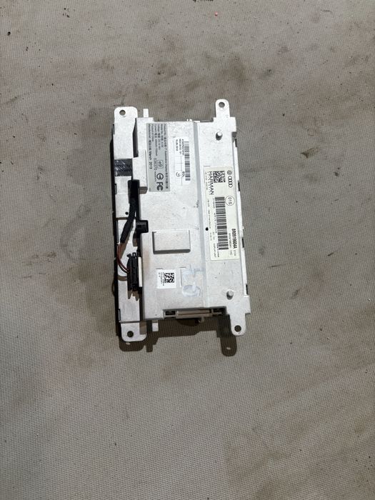 Audi Q7 3.0tdi 2013 година Монитор