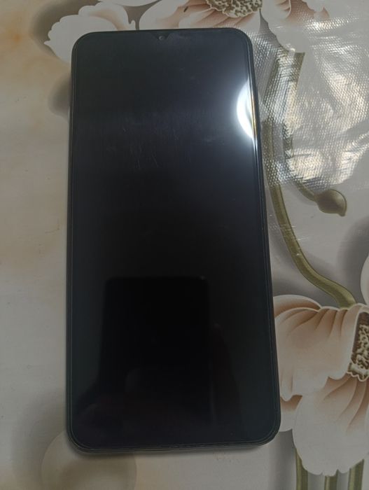 Samsung A 13 4/128GB Sotiladi