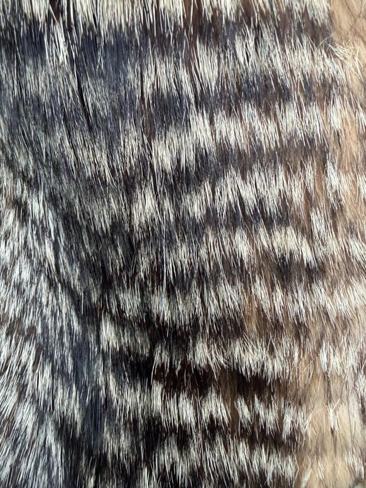 Продам натуральную шубу