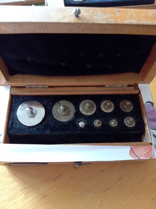 Лабораторни грамове