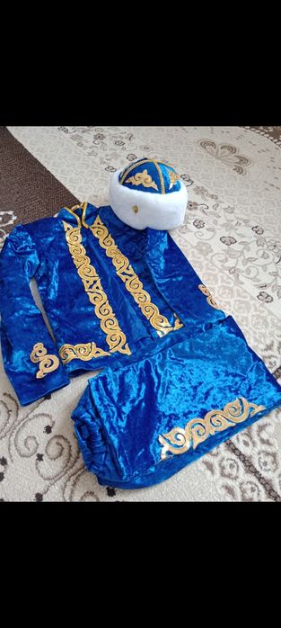 Казакша әдемі киім сатылады