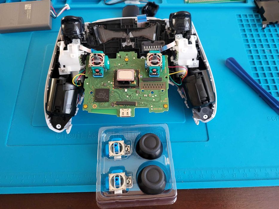 Mentenanţă PS5, XBOX, Switch |  Controller TMR (Fără Stick-Drift) | Port HDMI/USB-C