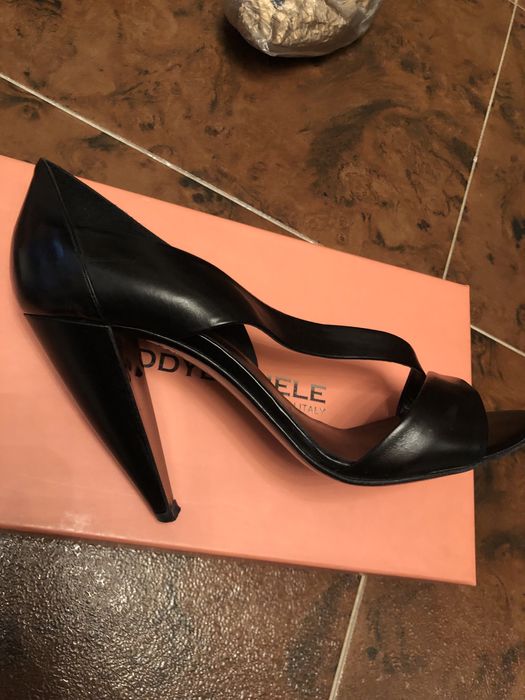 Туфли женские кожаные