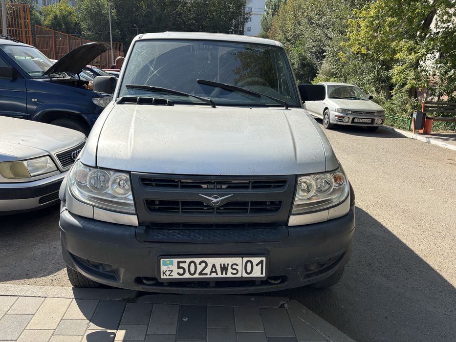 Продам машину внедорожник