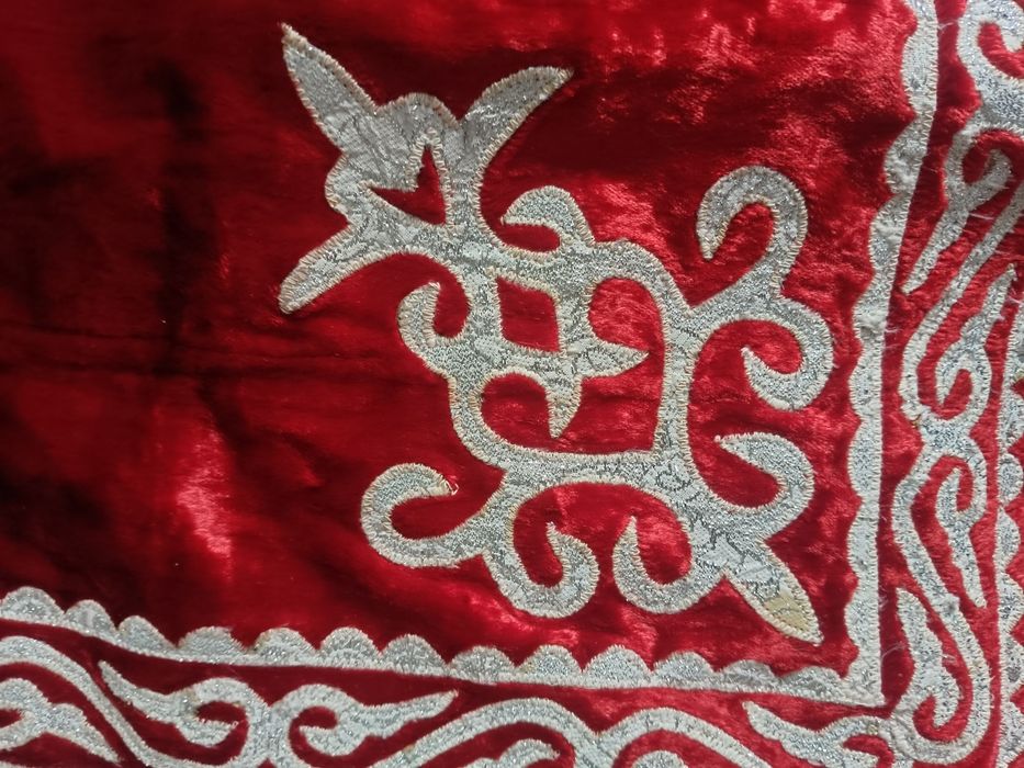 Қазақша қамзол 5000 теңге