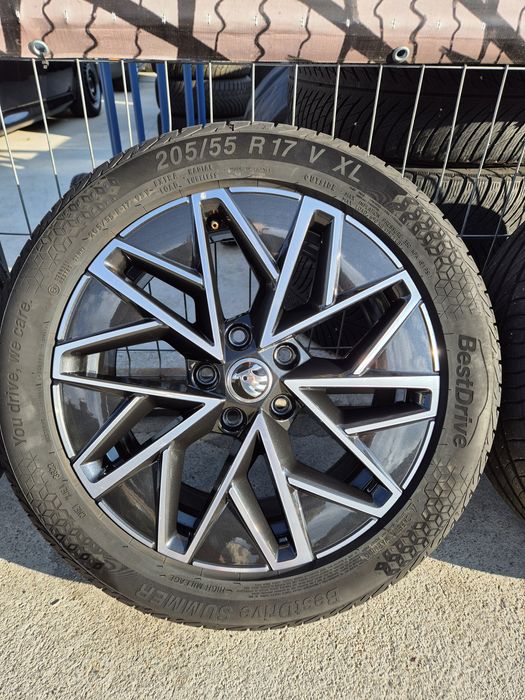 Джанти Borbet 17 цола , 5х112 , 7j ,et46 , 205/55/17 Skoda Vw Audi