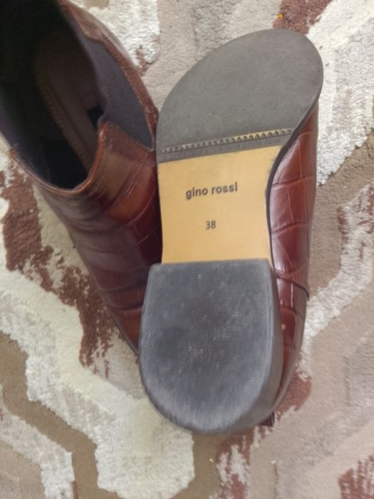Ghete piele lacyita gino rossi