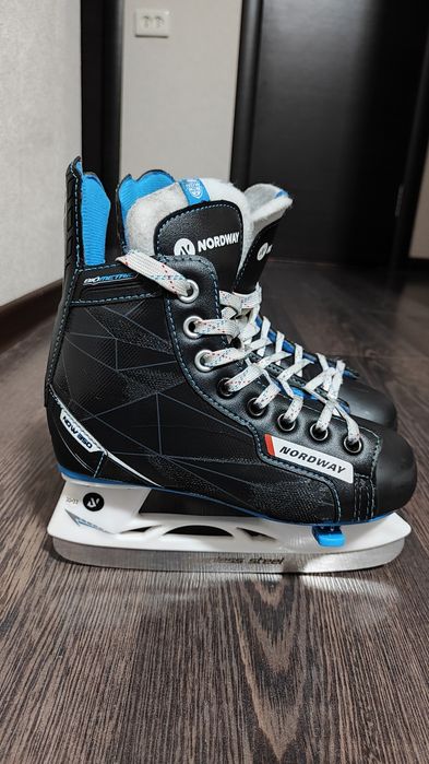 Коньки детские хоккейные