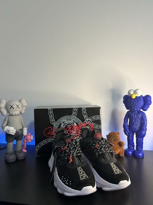 Versace Chain Reaction