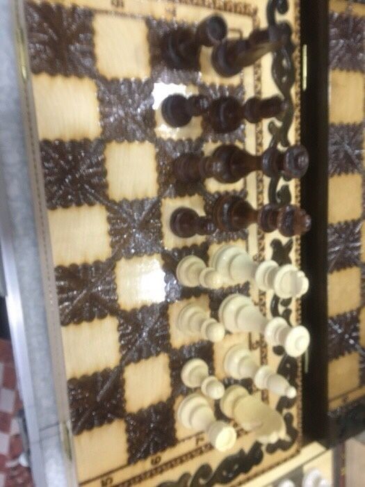 Шахматные фигуры большой! и Хорошый качество Деревянный