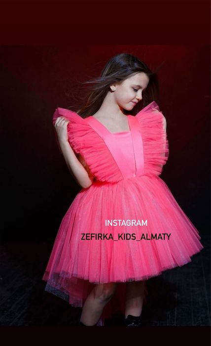 Нарядное платье для девочек на прокат на продажу