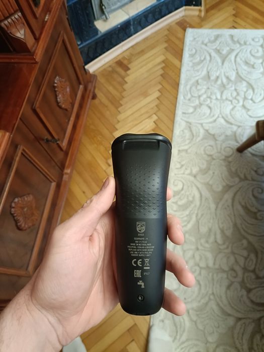 Shaver  Philips Series 1000