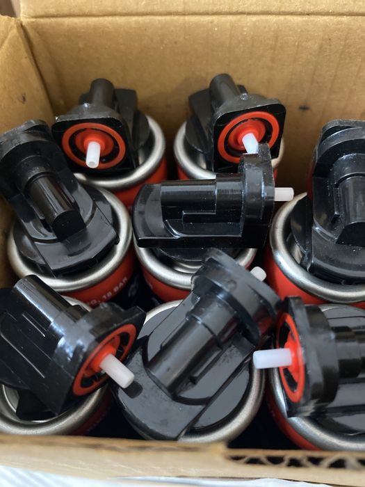 Buteli gaz pistoale de batut cuie in lemn