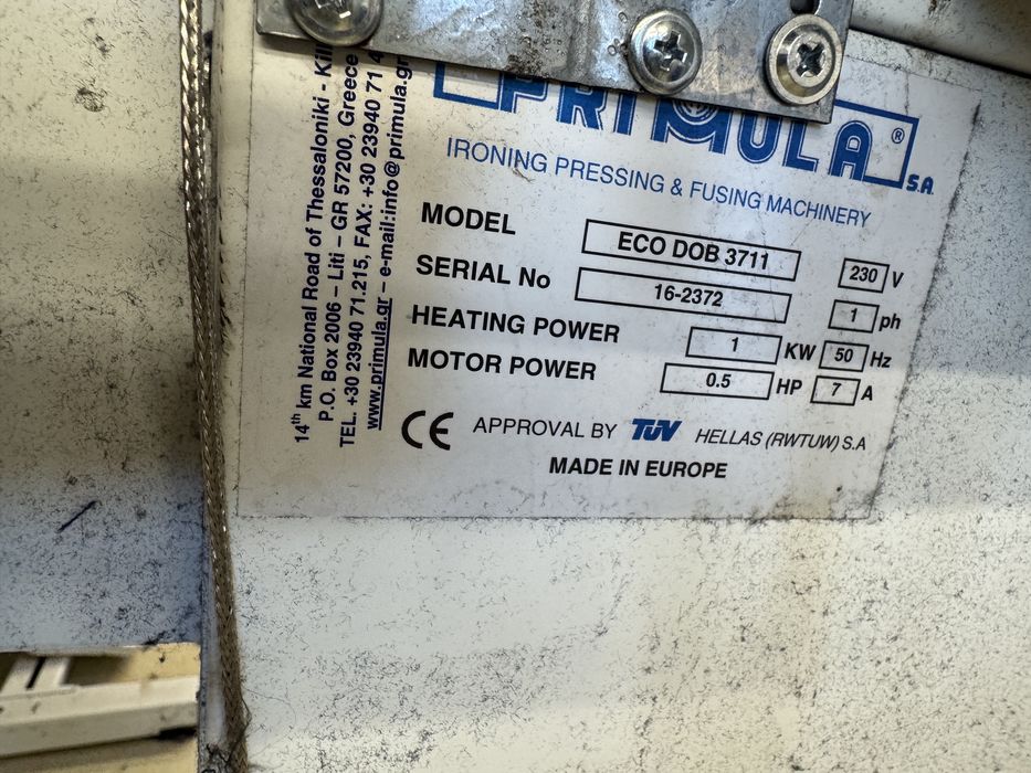 Masa de calcat/ butoniera grea