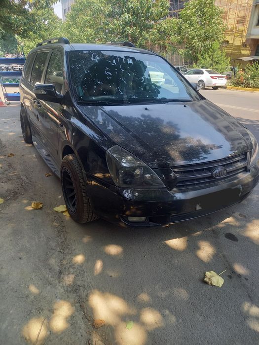 Kia Grand Carnival Long ( Turbo disel 2.9 CRDI )