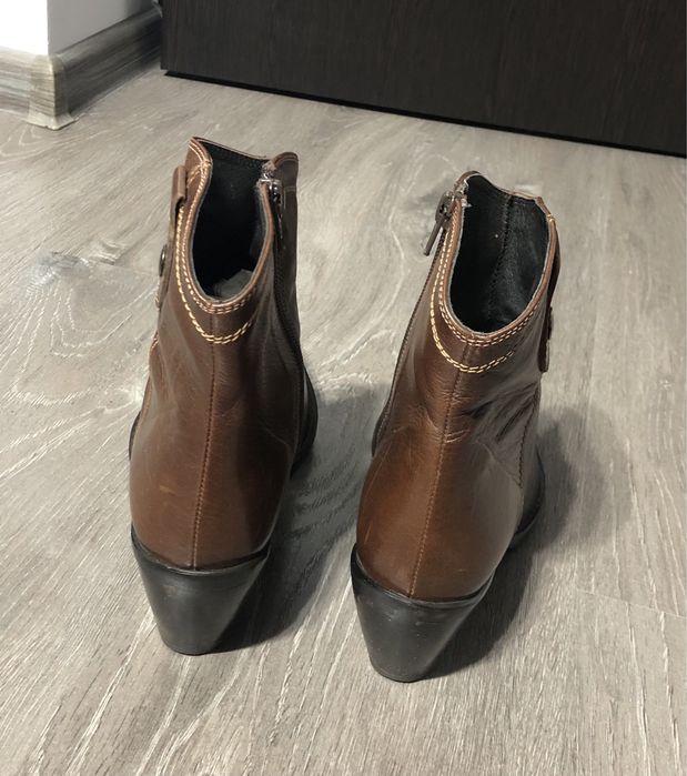 Ciocate  piele maro 37 botine piele maro 37 ghete ciocate marime 37