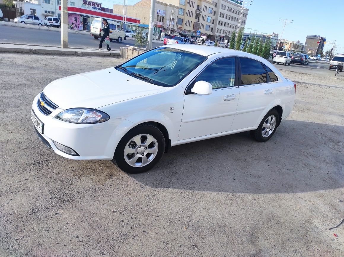 Chevrolet Lacetti 2023