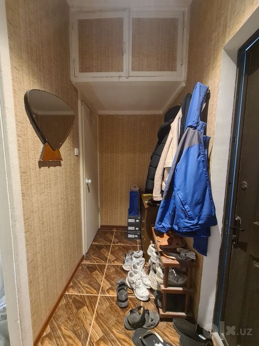 Продам 1/3/5 Буюк ипак йули метро