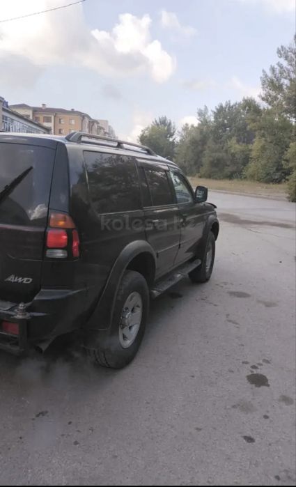 Mitsubishi montero sport