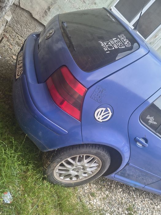 Vând golf 4 gpl motor 1.6