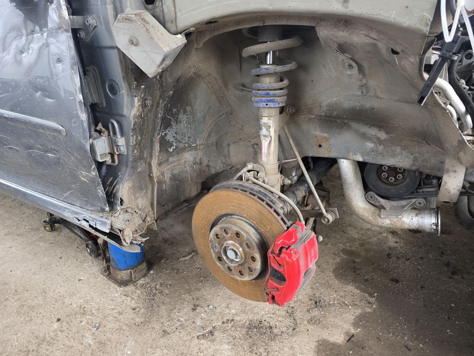 Golf 5 GTI  2.0 TFSI за части