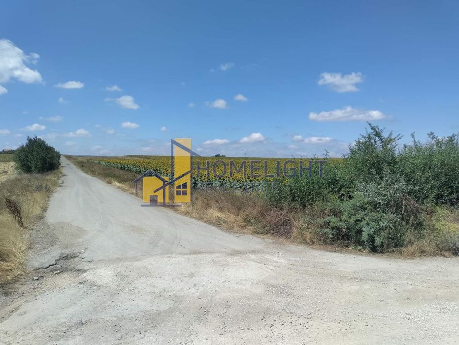 Парцел в с. Алдомировци