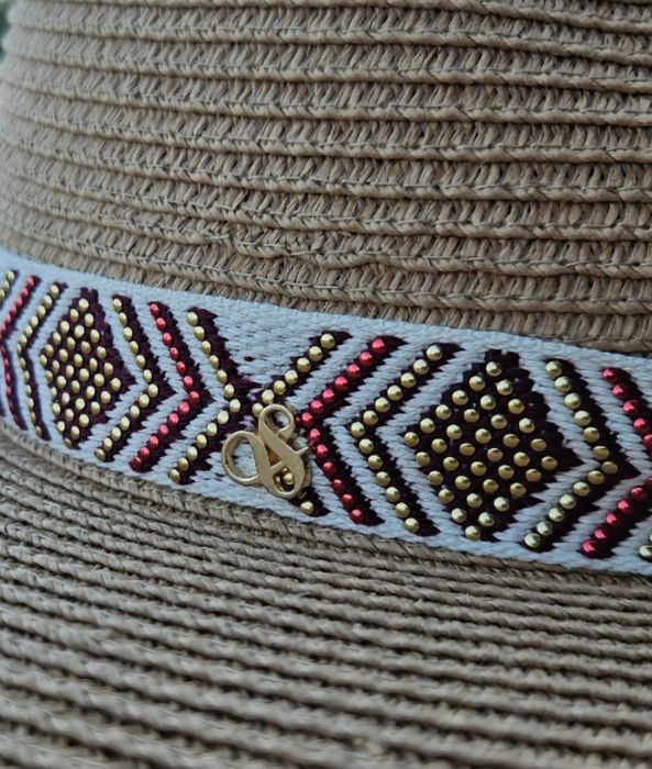 Scotch & Soda шапка с периферия