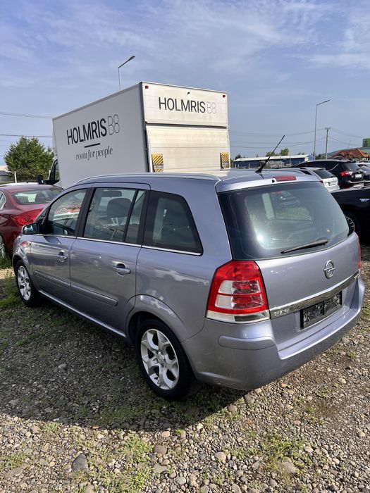 Opel zafira 1.9cdti 2008  7 locuri stare foarte buna