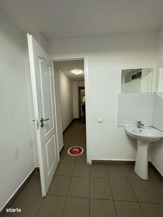 Lujerului Cora S+P+E1-3  sp 220 mp intens circulata vizibilitate buna