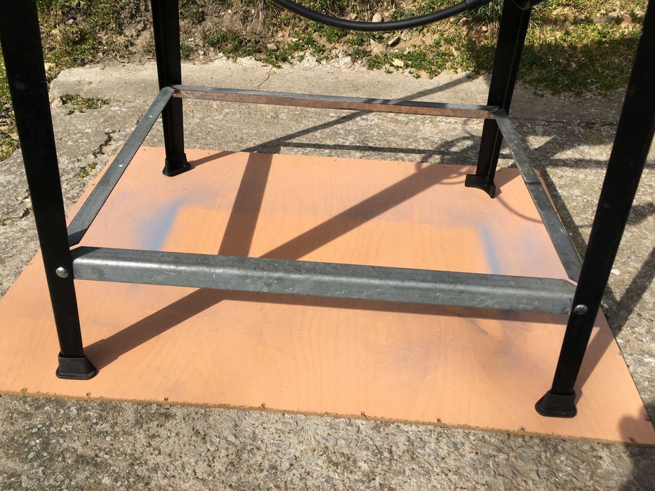 настолен циркуляр Bosch, със стойка Bosch