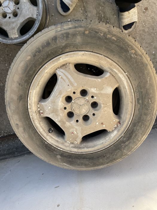 Шины и диски Mercedes