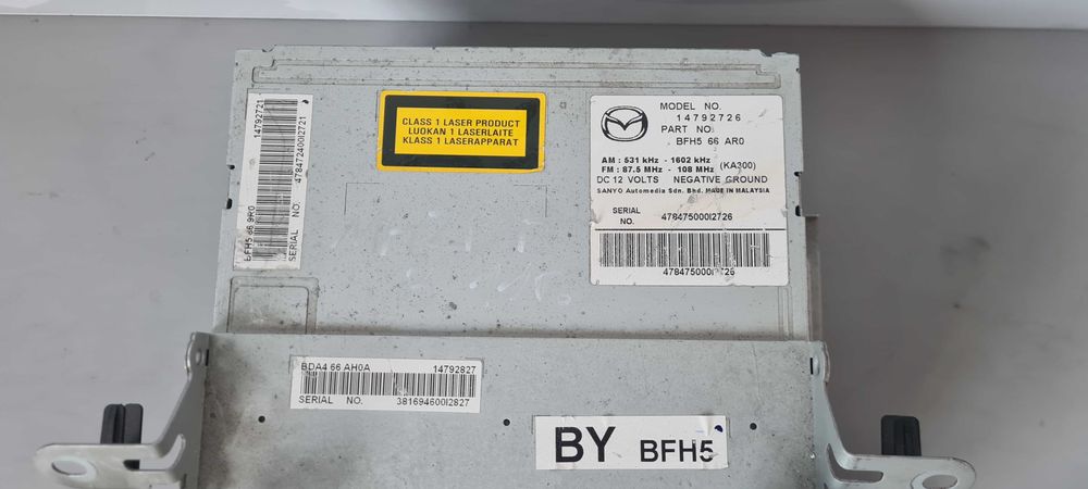 Музика Mazda 3 2010г.