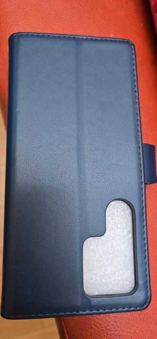 Vand husa Premium  pentru Samsung Galaxy S24 Ultra plus.pret 35 LEI .