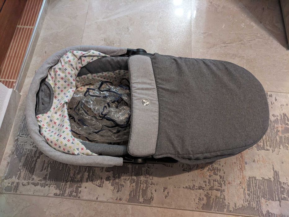 Бебешка количка Cangaroo noble 3в1 Сива.