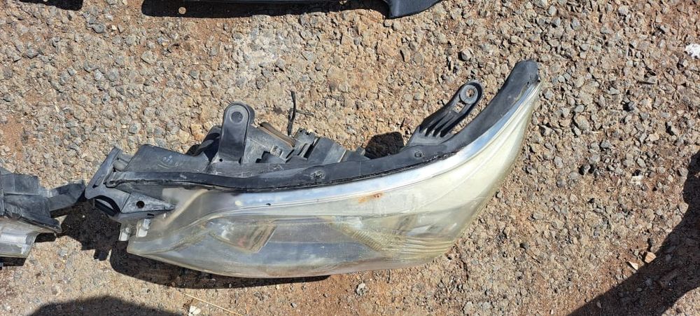 Фара Toyota Prado 150, 2010год