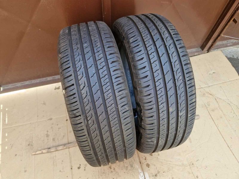 2 Barum R16 195/55
нови летни гуми
DOT0124