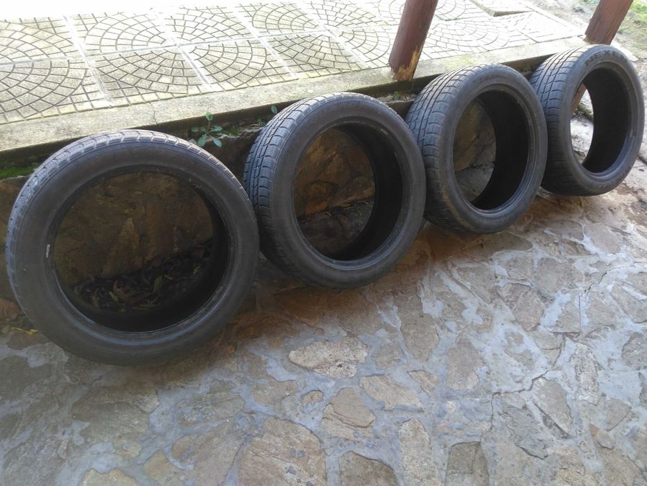 Продава 4 БР. Зимни Гуми NEXEN - 205/50/17 -  20 ЛВ.