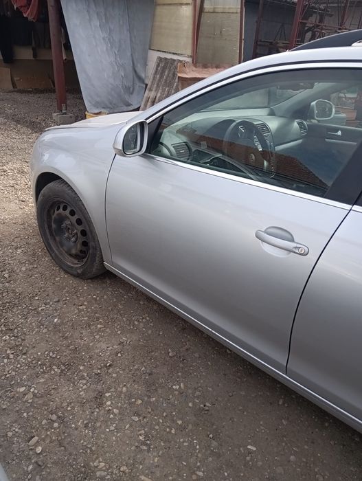 Dezmembrari piese vw golf 5 combi gri motor 1,9 bls