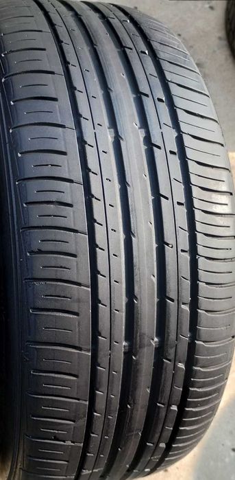 225 45 17 anvelope vara FALKEN- foarte bune