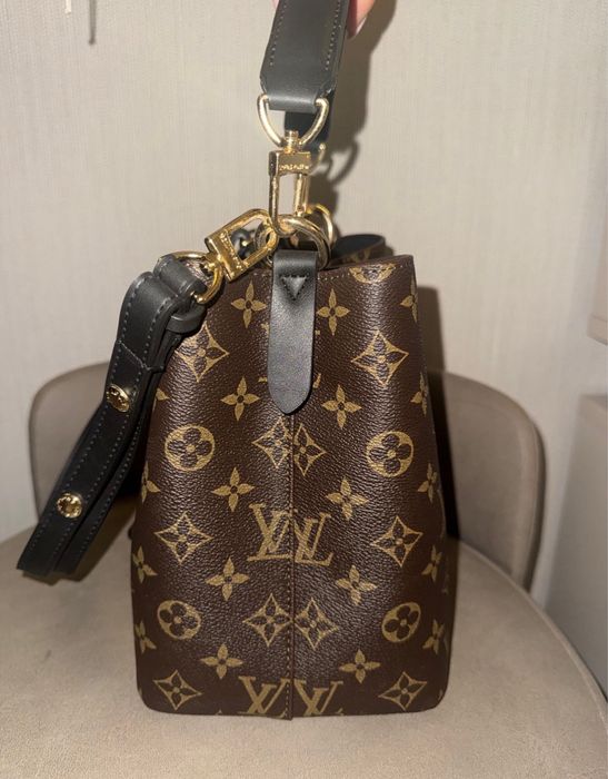 Louis Vuitton дамска чанта