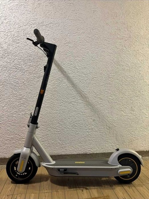 Электросамокат Ninebot MAX G30 в отличном состояние